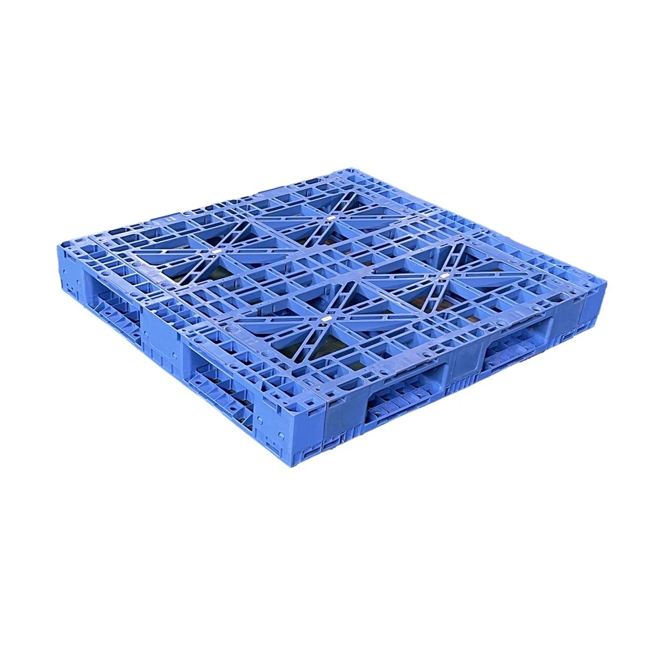 Stackable Plastic Pallet With Steel Reinforcement